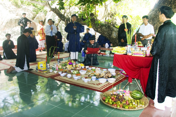 lễ hội yến sào: nghi lễ văn hóa tâm linh