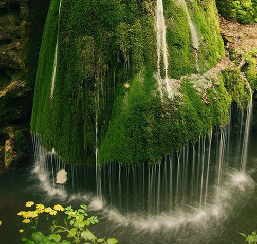 Những thác nước đẹp mê hồn trên thế giới