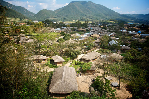 Thăm ngôi làng cổ trong phim Hàn