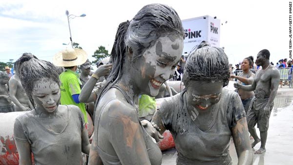vui nhộn lễ hội tắm bùn boryeong, hàn quốc