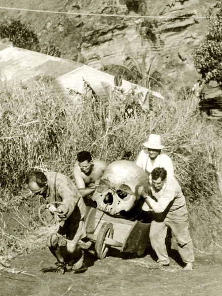đến thung lũng chết khám phá hộp sọ khổng lồ