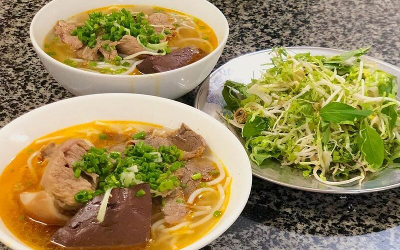 quán bún bò ngon tại quận 11, 10 quán bún bò ngon nức tiếng nhất quận 11