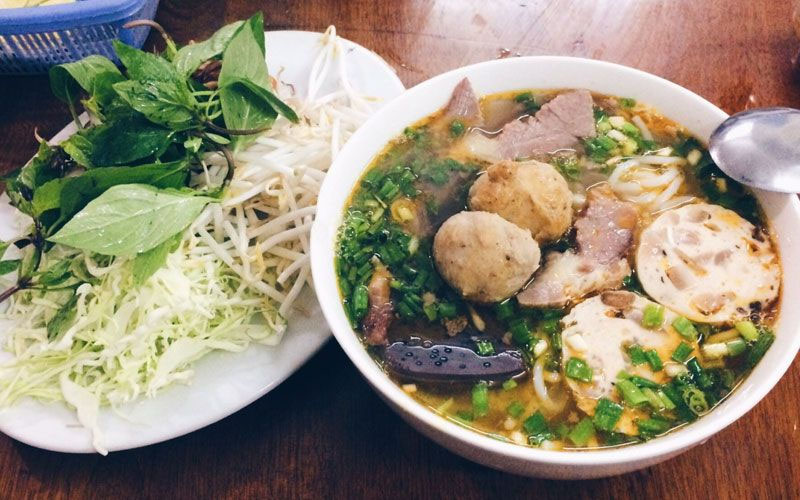 quán bún bò ngon tại quận 11, 10 quán bún bò ngon nức tiếng nhất quận 11