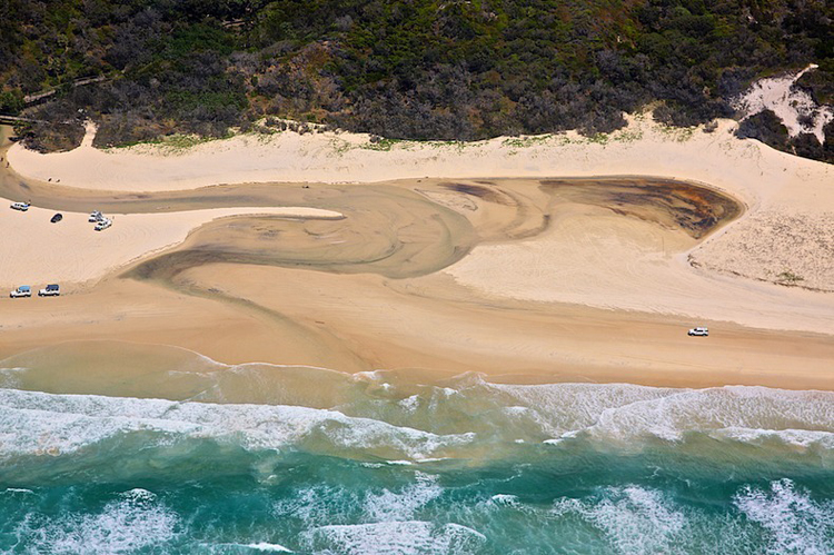 vẻ đẹp kỳ ảo của cồn cát trên đảo fraser, úc
