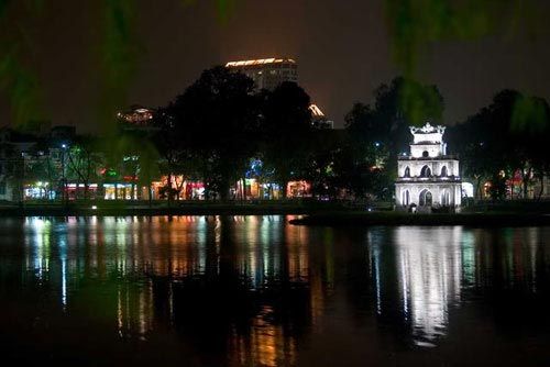 Noel năm nay nên chọn địa điểm vui nào ở Hà Nội?