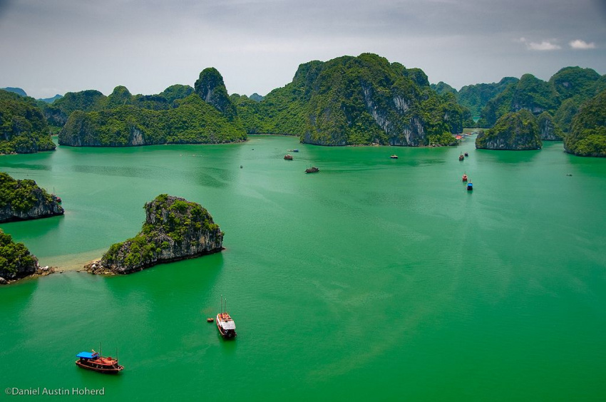 Vì sao Việt Nam là một trong 20 quốc gia xinh đẹp nhất thế giới ?