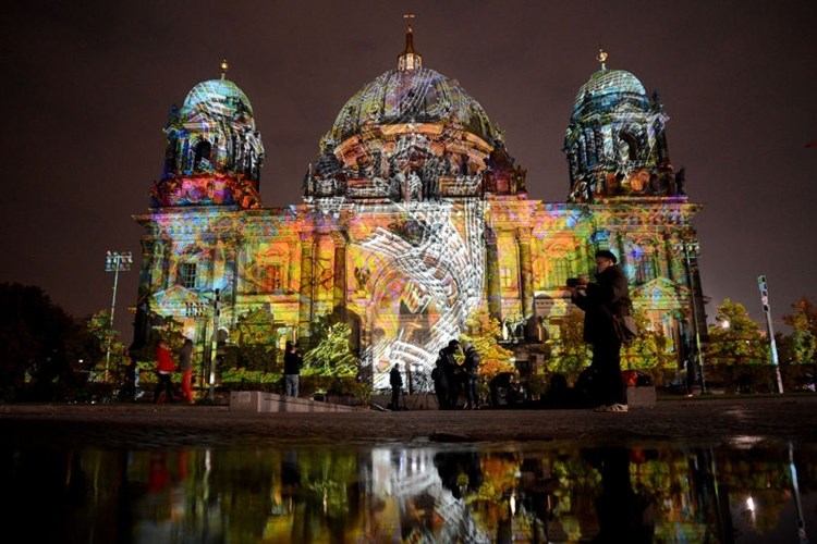 lễ hội ánh sáng ngoạn mục ở berlin