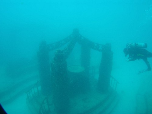thám hiểm nghĩa trang dưới lòng đại dương ở mỹ