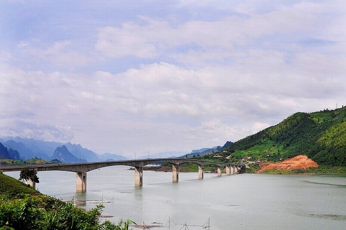 Ngắm những cây cầu mang trong mình niềm tự hào Việt Nam