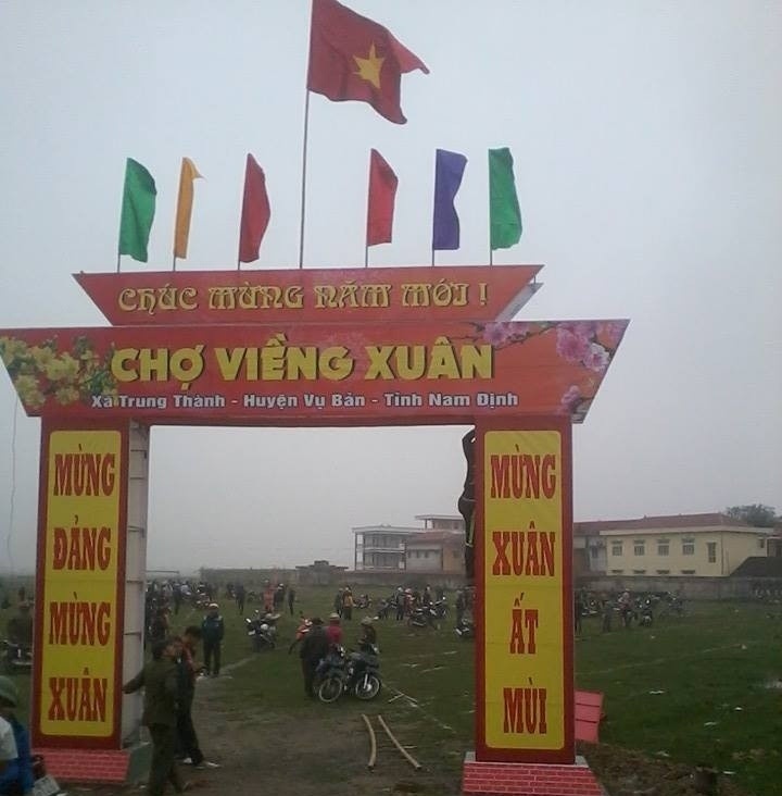 Chợ Viềng Nam Định - phiên chợ mua may, bán rủi