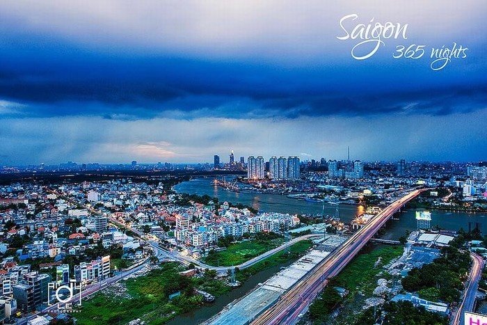 Tản mạn những cơn mưa ngô nghê của Sài Gòn