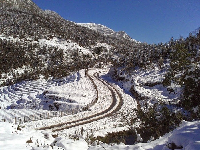 cẩm nang du lịch sapa, cảnh đẹp lai châu, du lịch lào cai, du lịch sa pa, du lịch sapa, du lịch thác bạc, khách sạn sa pa, khách sạn sapa, kinh nghiệm du lịch sapa, mytour.vn, thác bạc, thác bạc sapa, thác bạc – mỗi cung bậc là từng cảm xúc