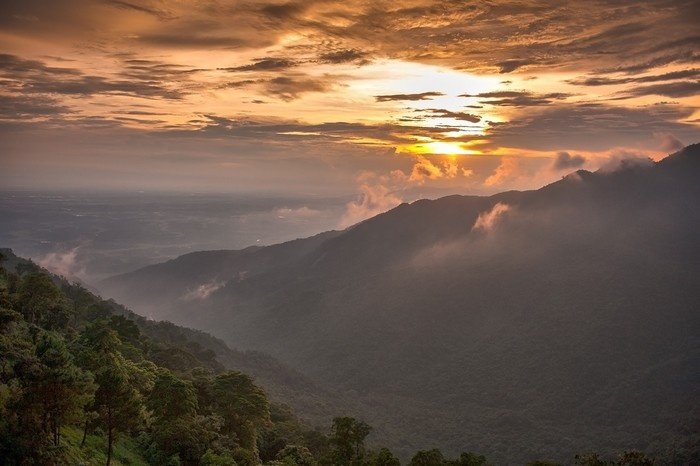 10 địa điểm lý tưởng để rong chơi mùa hè cho Miền Bắc – Kỳ 2