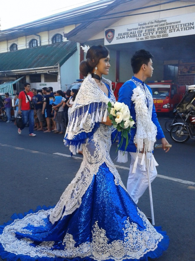 rực rỡ lễ hội đường phố  ở philippines