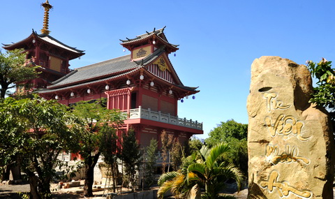 Ba ngôi chùa ở phía nam trở thành điểm dừng chân hot