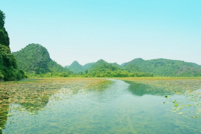 Hồ Quan Sơn – ‘Vịnh Hạ Long trên cạn’ của đất kinh kỳ Hà Nội