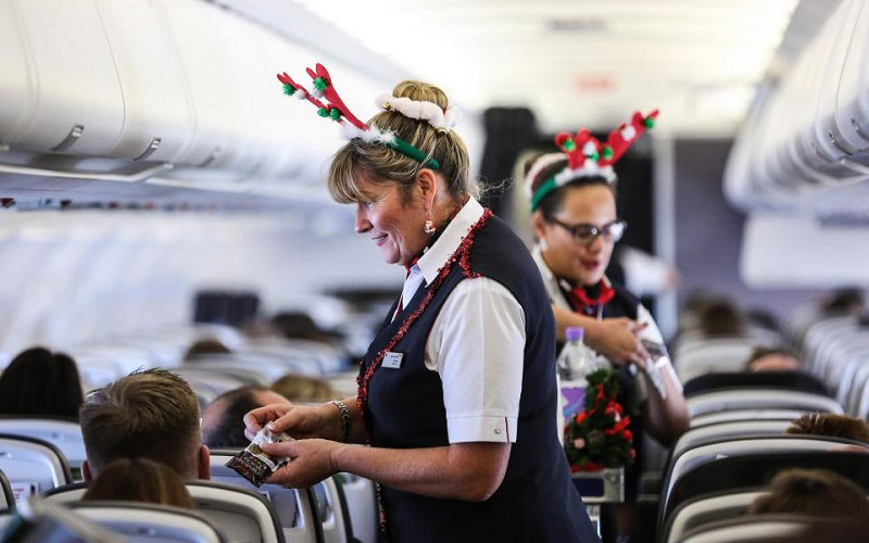 nghe tiếp viên hàng không kể chuyện đón giáng sinh trên những chuyến bay