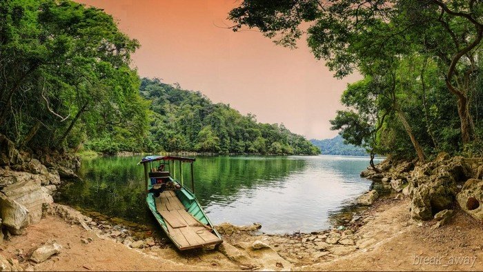 Tiên cảnh trên những hồ nước đẹp nổi tiếng ở Việt Nam