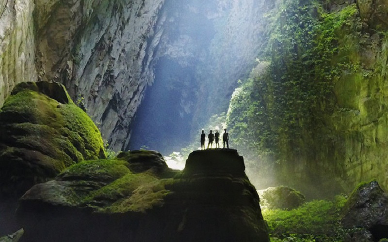 khám phá những hang động ảo diệu nhất thế giới