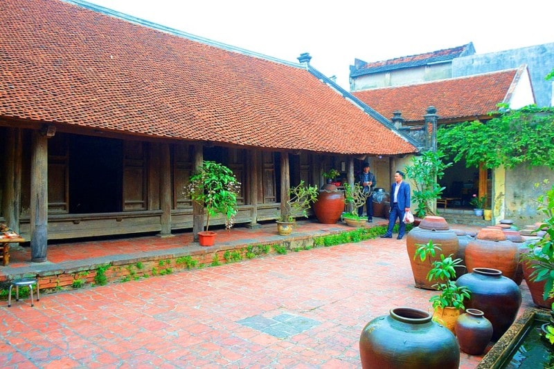 Những ngôi nhà cổ trên đất nước Việt Nam