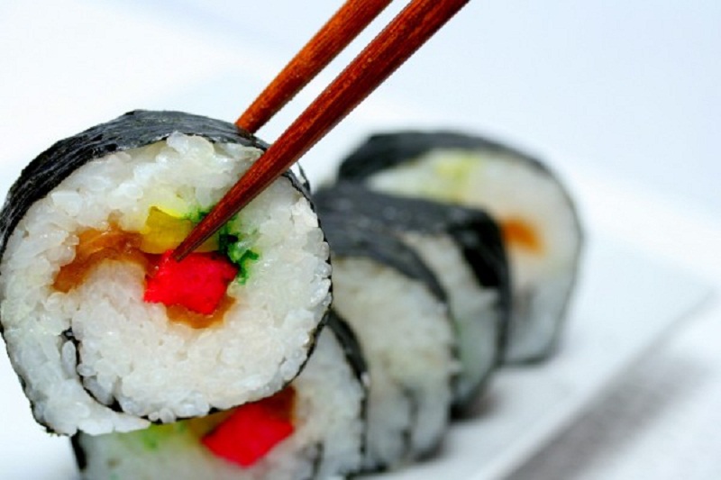 bạn thường nhầm tưởng sushi với kimbap, vậy sự thật là gì?