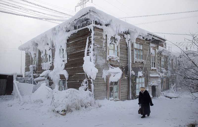 hóa thân thành nữ hoàng tuyết tại 10 địa điểm lạnh nhất trên thế giới