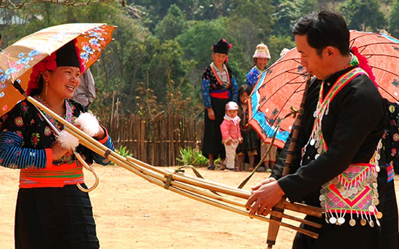 bạn biết gì về nhạc cụ truyền thống của các dân tộc việt nam?