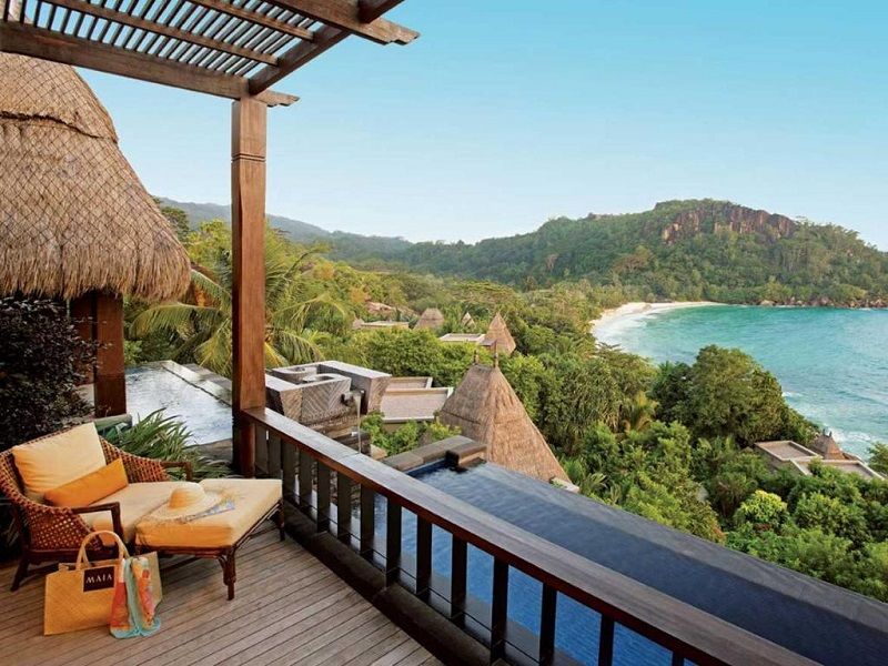 Top 8 khách sạn bãi biển có dịch vụ trọn gói tốt nhất thế giới