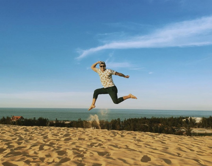 Trải nghiệm cồn cát Quang Phú Quảng Bình – ‘tiểu sa mạc’ đẹp quên lối về