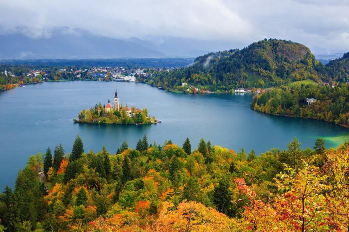 top 5 địa điểm đẹp nhất vào mùa thu ở đông âu