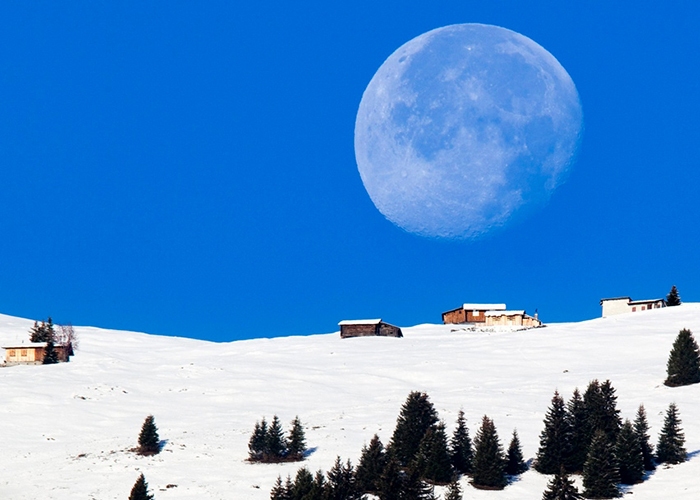 Ngắm trăng Trung thu tại những địa điểm nổi tiếng trên thế giới