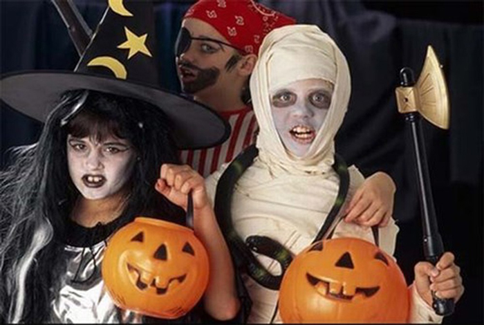 lễ hội tháng 10 halloween ở các nước trên thế giới có gì khác nhau?