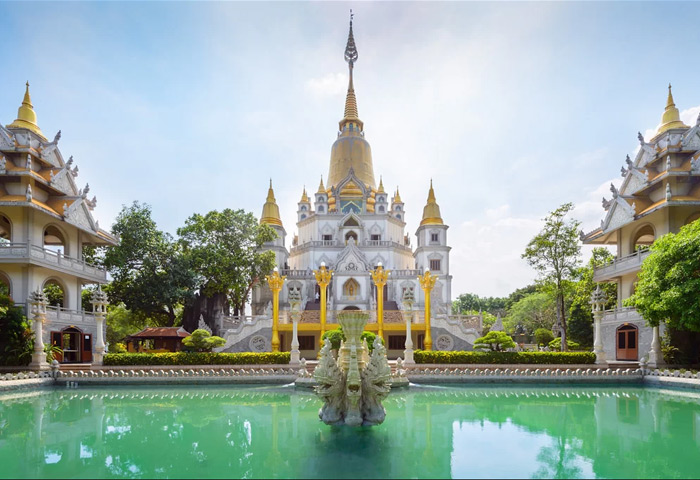 ‘Châu Á thu nhỏ’ tại 6 ngôi chùa ở Việt Nam được giới trẻ check-in ‘rần rần’