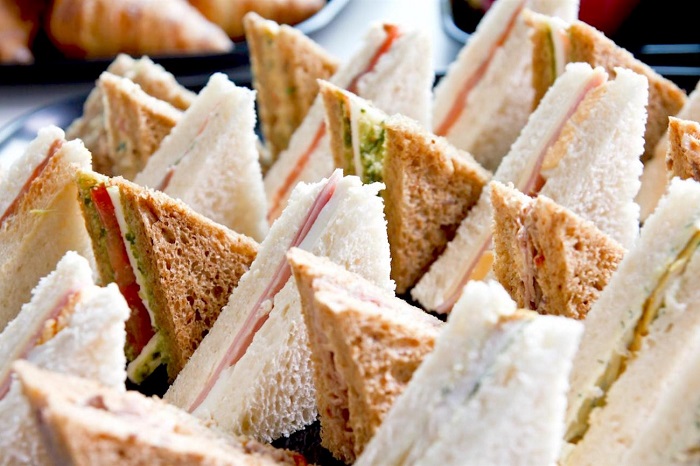 nếm thử 8 loại bánh sandwich đặc trưng ngon nhất tại mỗi quốc gia trên thế giới 