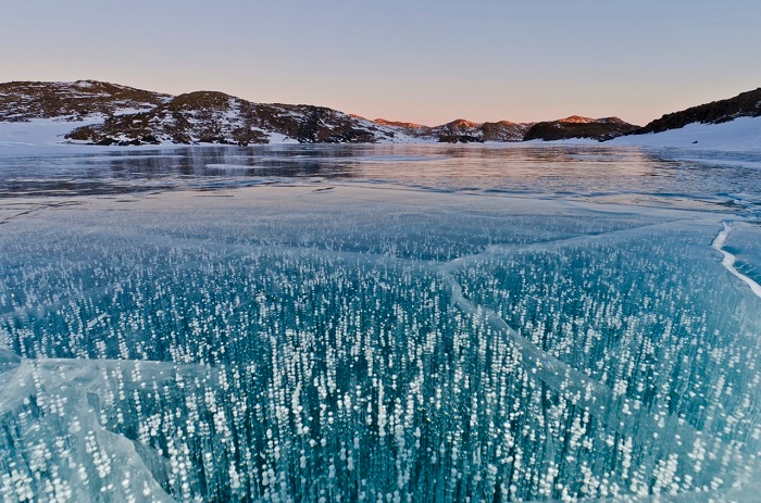 hoa mắt chiêm ngưỡng 6 hồ nước đóng băng đẹp nhất thế giới