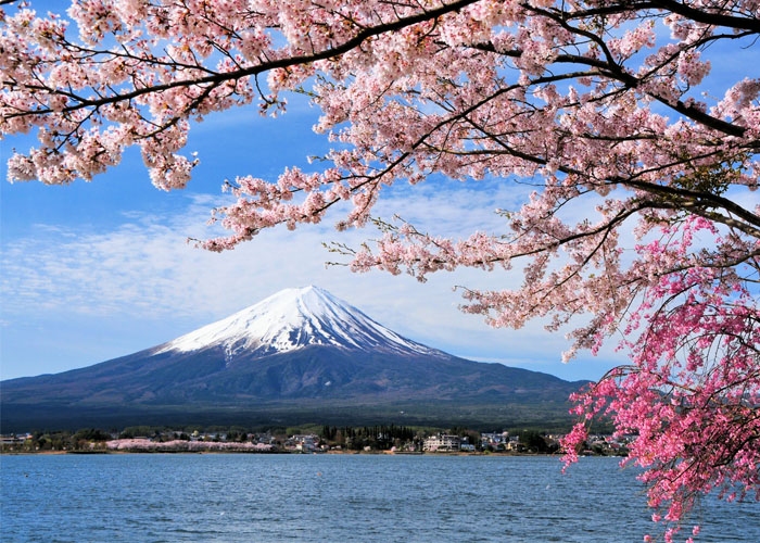 Bạn đã biết đến những hồ nước đẹp nhất ở Nhật Bản, Hàn Quốc, Đài Loan?