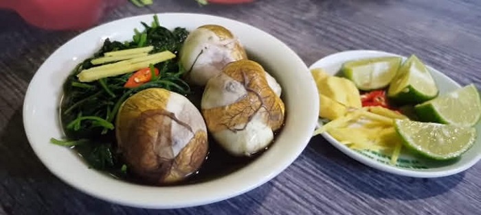 7 món ăn cực ngon của việt nam nhưng lại là nỗi ám ảnh của du khách nước ngoài