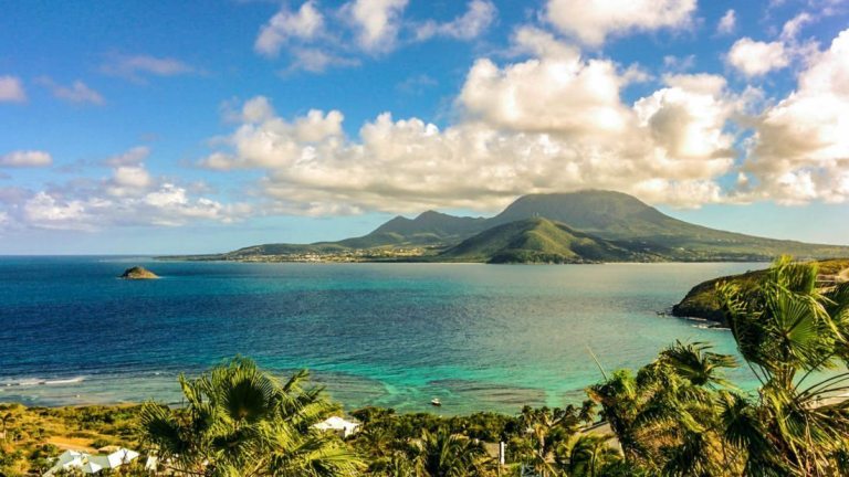 8 quần đảo thiên đường vùng biển caribbean nhất định phải ghé thăm trước khi mùa bão bắt đầu