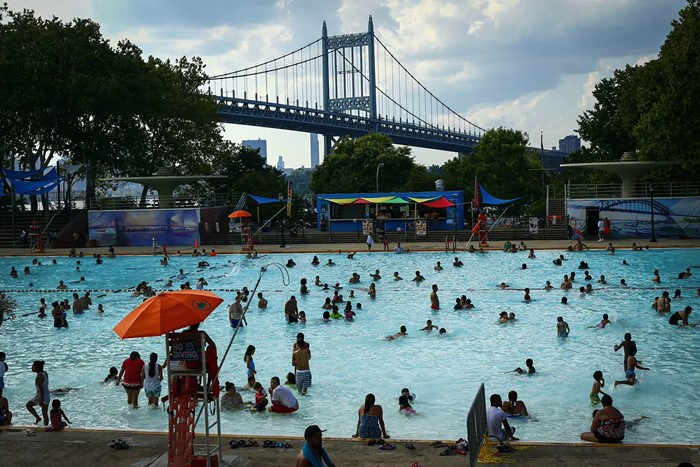 7 điểm bơi hoang dã trong thành phố gột hết cái nắng hè