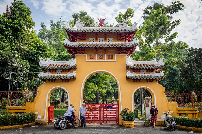 chiêm ngưỡng loạt kiến trúc cổng độc đáo của các công trình nổi tiếng ở việt nam