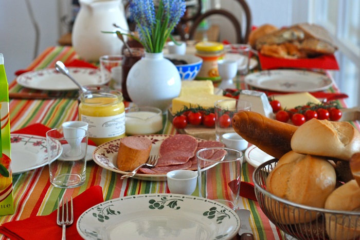 bữa sáng trên khắp thế giới: các quốc gia bắt đầu ngày mới như thế nào?