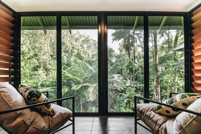 hóa tarzan ‘đu đưa’ giữa rừng xanh tại 7 khách sạn trên cây hot nhất năm 2021