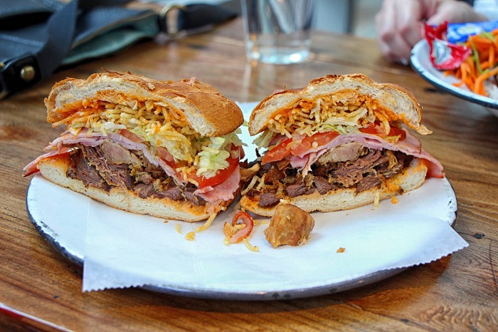 vòng quanh thế giới thưởng thức 8 phiên bản sandwich độc đáo ngon ‘nhức nách’