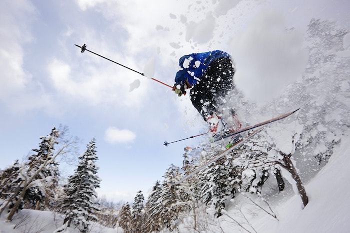 chẳng cần phải chờ đông tới, mỗi tháng trượt tuyết một nơi cũng đủ tuyệt vời
