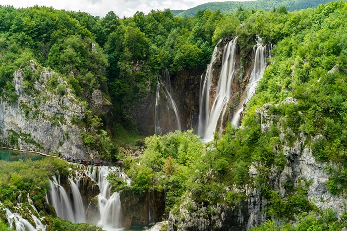 amazon, đắm mình giữa thiên nhiên hùng vĩ trong chuyến trekking đến 8 thác nước đẹp nhất thế giới