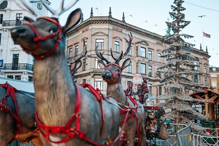 Những địa điểm đón Giáng sinh trên khắp thế giới làm ‘bùng nổ’ mùa lễ hội của bạn