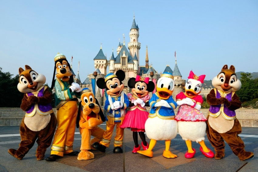 Tham quan Disneyland Hong Kong - chuyến đi về tuổi thơ