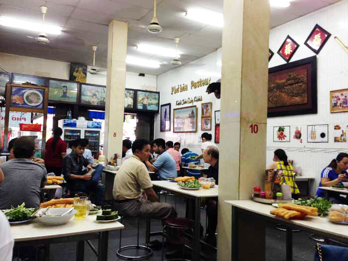 Top 10 quán ăn ngon nổi tiếng lâu năm ở Sài Gòn