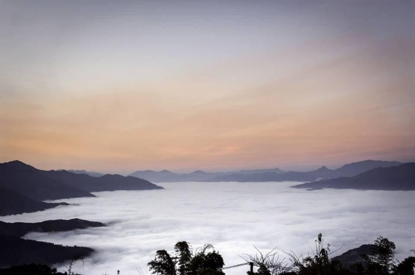 cảnh đẹp lai châu, du lịch lai châu, khám phá lai châu, có một sìn hồ chìm trong mây giữa núi rừng lai châu