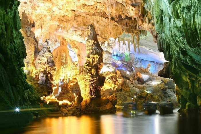 hang sơn đoòng, hang động đẹp, phong nha - kẻ bàng, tam cốc - bích động, vẻ đẹp tiên giới của 4 dòng sông trong hang động việt nam